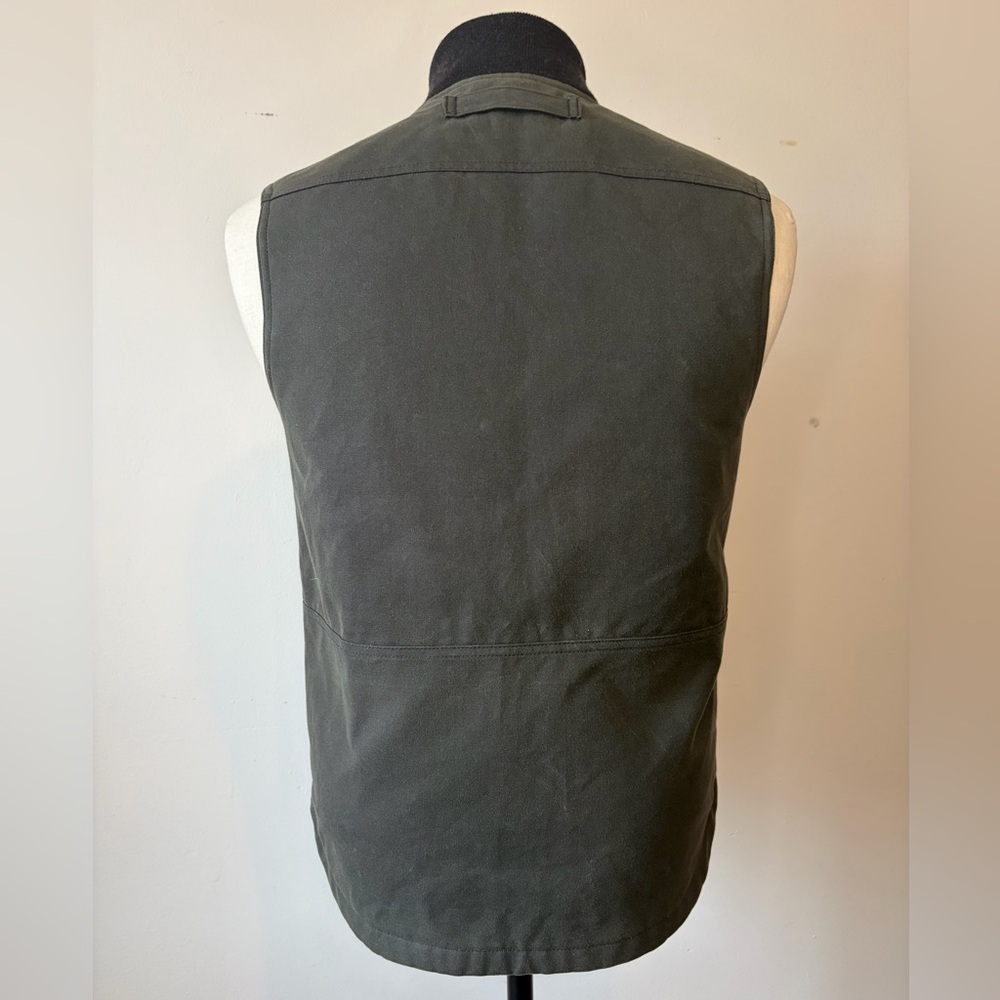 Filson Tin Cloth Insulated Work Vest. XS. Faded Black. - Picture 2 of 16
